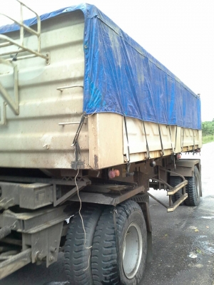 ขายรถบรรทุก 18 ล้อดัมพ์ ISUZU DECA 270 แรงม้าปี 2550 ลูกพ่วงสามมิตร 2 เพลาปี 2555 ราคา 2000000