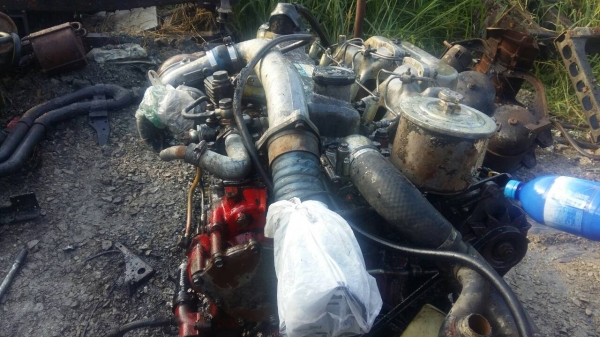 ขายเครื่อง HINO EP100 เทอร์ อินเตอร์ พร้อมเกียร์ สภาพสวย