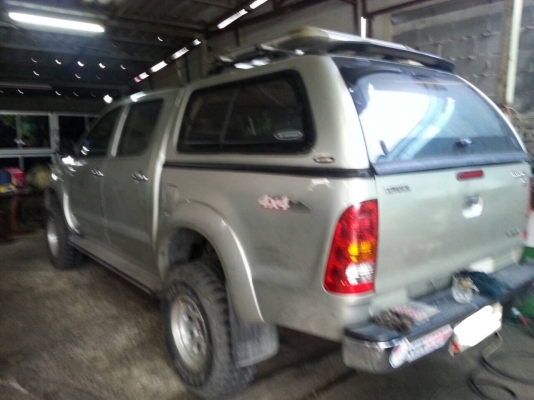 ขาย TOYOTA HILUX VIGO 4WD /4 ประตู/ยกสูง/ปี05 ขาย TOYOTA HILUX VIGO 4WD /4 ประตู/ยกสูง/ปี05