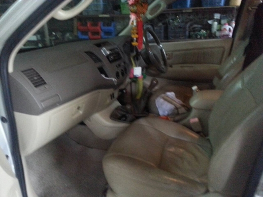 ขาย TOYOTA HILUX VIGO 4WD /4 ประตู/ยกสูง/ปี05 ขาย TOYOTA HILUX VIGO 4WD /4 ประตู/ยกสูง/ปี05