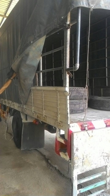 ขายด่วนๆ กะบะคาโก้ยาว 7.20ม ยกลงจาก ฮีโน่ FG ยาว 7.20ม กะบะทั้งลูกพร้อมเหล็กแผงข้าง ครับ ราคา 38,000บ  ด่วนๆ