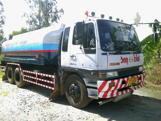 10ล้อรถน้ำมัน195แรง..ถังโหลดล่างแล้วHINO FL3Hถัง16000ลิตร รถสภาพเดีพี้อมใช้