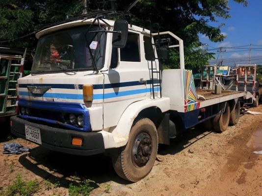 ขายเทรลเลอร์KT925 เครื่องEH700 168แรง มีระบบบันไดไฮดรอลิกขึ้นรถเกี่ยว สภาพพร้อมใช้งาน เอกสารพร้อมโอน สนใจโทร 090-8588220คุณนะ 093-3258446คุณบิว หรือเข้าดูสินค้าอื่นๆได้ที่ www.truck.in.th/498 หรือเพจFacebook ณรงค์ ซื้อขายรถมือสอง (เว็บไซต์ส่วนตัว) หรือFac