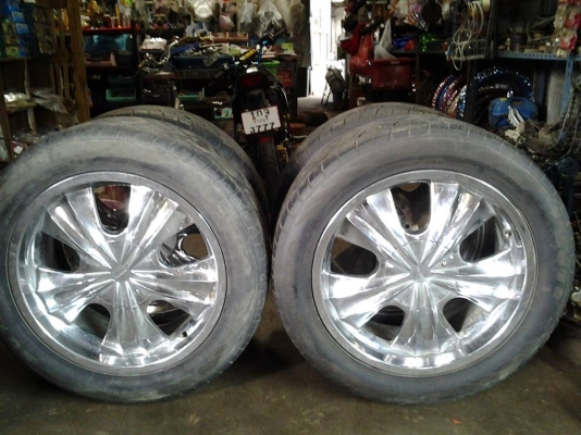 ขายล้อแม็คพร้อมยาง ขอบ20