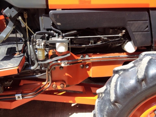 ขายรถไถKubota L4508DI Special(4WD) พร้อมใบมีดหน้าและผานบุกเบิกช้าง รถพร้อมใช้งาน