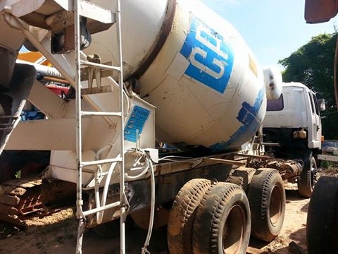 ขายรถโม่ปูน2เพลา 7คิว เครื่อง6RB 275แรง พ.เพาเวอร์ เบรกทิฟฟี่ เอกสารพร้อมโอน สนใจโทร 090-8588220คุณนะ 093-3258446คุณบิว หรือเข้าดูสินค้าอื่นๆได้ที่ www.truck.in.th/498 หรือเพจFacebook ณรงค์ ซื้อขายรถมือสอง (เว็บไซต์ส่วนตัว) หรือFacebook ตลาดรถมือสอง คุณนะ