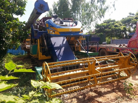 ขายรถเกี่ยวข้าว เกษตรพัฒนา รุ่นไอ้หนุ่มไวไฟ ตัวเดินช่วงล่าง200 เครื่อง6D17 210แรง ปั๊มอิตั้นเบอร์22 วางดาวน์50\% สนใจโทร 090-8588220คุณนะ 093-3258446คุณบิว หรือเข้าดูสินค้าอื่นๆได้ที่ www.truck.in.th/498 หรือเพจFacebook ณรงค์ ซื้อขายรถมือสอง (เว็บไซต์ส่วนต