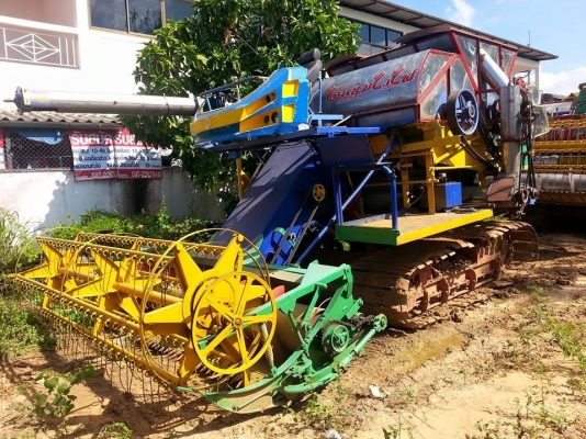 ขายรถเกี่ยวข้าว เกษตรพัฒนา รุ่นไอ้หนุ่มไวไฟ ตัวเดินช่วงล่าง200 เครื่อง6D17 210แรง ปั๊มอิตั้นเบอร์22 วางดาวน์50\% สนใจโทร 090-8588220คุณนะ 093-3258446คุณบิว หรือเข้าดูสินค้าอื่นๆได้ที่ www.truck.in.th/498 หรือเพจFacebook ณรงค์ ซื้อขายรถมือสอง (เว็บไซต์ส่วนต