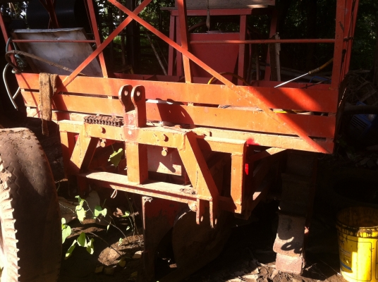 ขายเครื่องปลูกอ้อย ร่องคู่ ของไคเฮงหลี