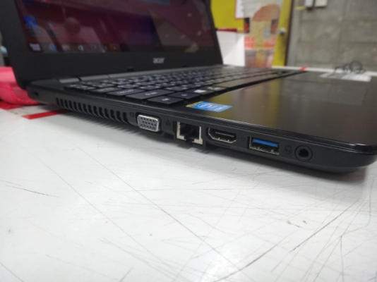 ACER E15 model E5-571-3805