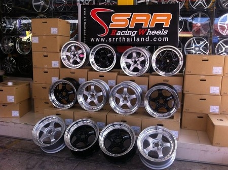 ล้อ S1C ขอบ18 หน้า8 หลัง9 ราคาวงละ 5,500 บาท