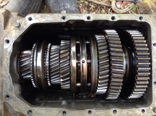 เกียร์ตาราง  m8-3 หัวหมู15. ใส่527S m5 m6