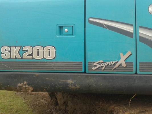 KOBELCO 200-8 MRAK X SUPER  รถ2ปี ใช้งานน้อย5000ช.ม ดูรถที่.จ.นครราชสีมา TEL.0857698049 0887115178 ID LINE PS5599 ราคา2530000 หรือต่อดาวน์120000&times;9งวด ครับ