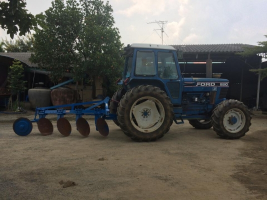 ขาย Ford 8210 ZF เก่านอก เ พร้อมเสร็จอุปกรณ์ ผาน 4 ไคเฮงหลี สอบถามได้ที่ 081-197-8548