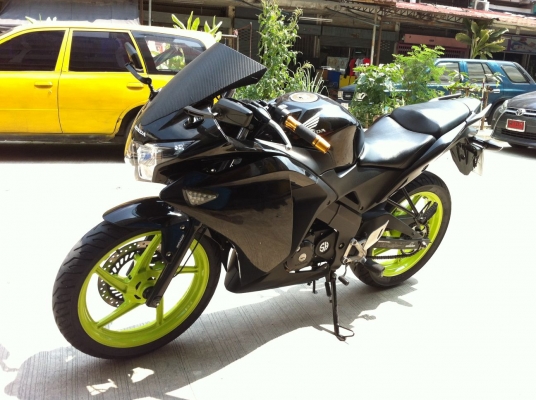 ขาย cbr150iสีดำแต่งสวยๆ ปี2013 ราคา 45,000 บาท