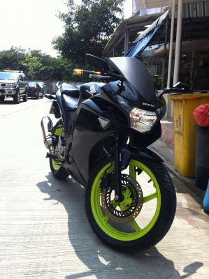 ขาย cbr150iสีดำแต่งสวยๆ ปี2013 ราคา 45,000 บาท ขาย cbr150iสีดำแต่งสวยๆ ปี2013 ราคา 45,000 บาท