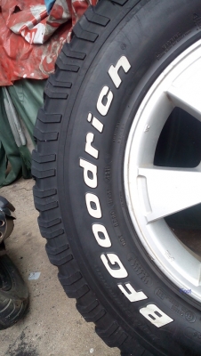BF Goodrich All-terrain 265/ 70 /R16 ปี 4211 พร้อมแม็ก มิตซูพลัส 9500