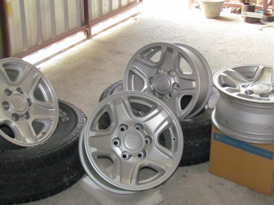 ขายล้อ land cruiser prado