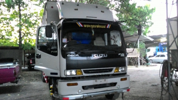 ขายรถ10ล้อ อีซูซุ DECA FVM  เพลาเดียว ตู้10บาน สนใจติดต่อ089-8914921 คุณตุ๊กตา