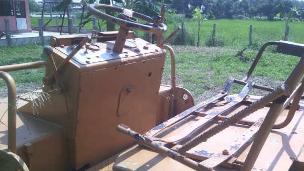 ขายด่วนรถบด4ล้อยางBOMAG-BW121-ACรถบดสั่นสะเทืยน