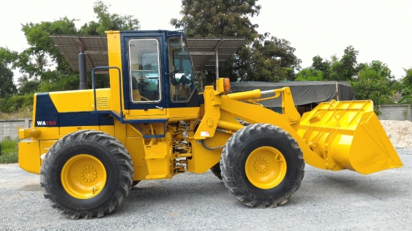 KOMATSU WA150-1 เก่าญี่ปุ่น โทร.090-986-2521 อ๊อบ