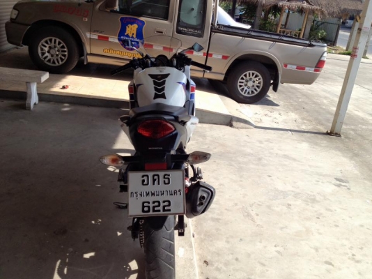 Honda Cbr 150i สีขาว ปี 55 สภาพเดิม ๆ ราคา เบา ๆ