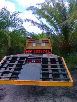 ขายรถเทนเลอร์ท้ายลาด 10 ล้อ 1 เพลา ติดสโลว์อินเตอร์ 4 สปีด