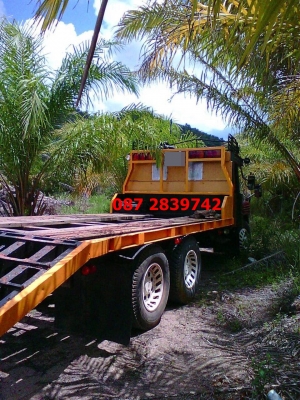 ขายรถเทนเลอร์ท้ายลาด 10 ล้อ 1 เพลา ติดสโลว์อินเตอร์ 4 สปีด