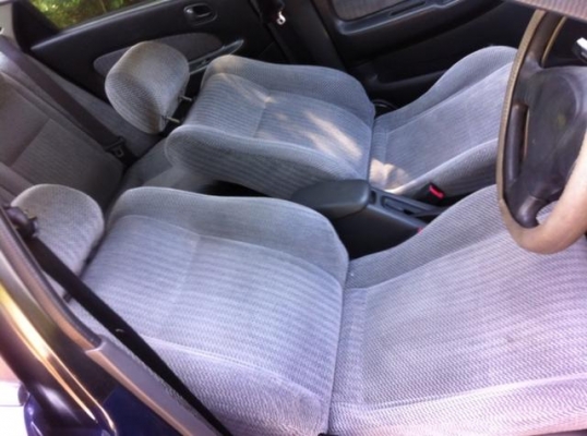 323 sedan ไม่ชนหนัก รถ3มือแท้ มีบุ๊คเซอวิส 323 sedan ไม่ชนหนัก รถ3มือแท้ มีบุ๊คเซอวิส