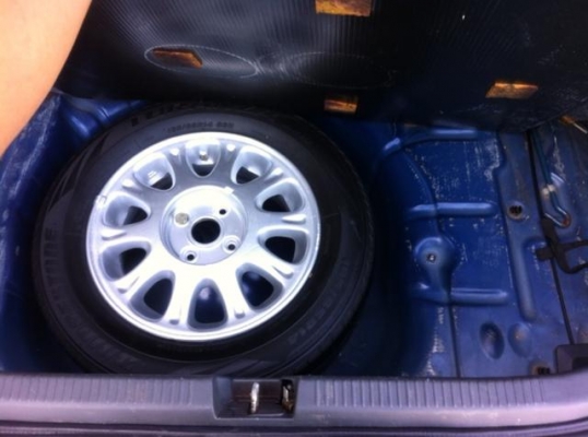 323 sedan ไม่ชนหนัก รถ3มือแท้ มีบุ๊คเซอวิส 323 sedan ไม่ชนหนัก รถ3มือแท้ มีบุ๊คเซอวิส