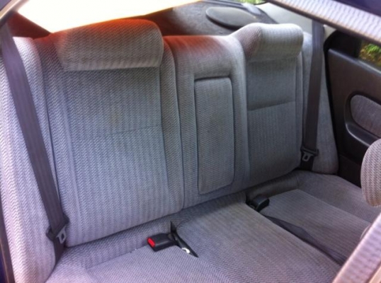 323 sedan ไม่ชนหนัก รถ3มือแท้ มีบุ๊คเซอวิส 323 sedan ไม่ชนหนัก รถ3มือแท้ มีบุ๊คเซอวิส