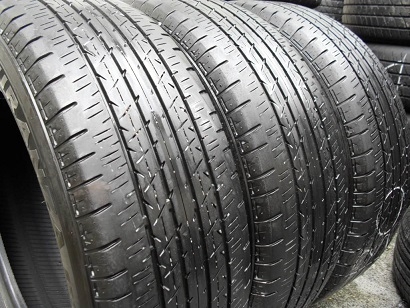 ขายยาง BRIDGESTONE ER33 ปี1214 3เส้น 215-60-16 ราคา 3,000