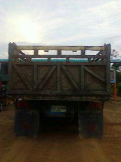 ขายดั้ม6ล้อ ISUZU ร็อกกี้195แรง พ.เพาเวอร์ เบรกทิฟฟี่ เครื่องดี คัชซีสวย ยาง825R16ภายในสวย สภาพพร้อมใช้งาน เอกสารพร้อมโอน  สนใจโทร 090-8588220คุณนะ 093-3258446คุณบิว หรือเข้าดูสินค้าอื่นๆได้ที่ www.truck.in.th/498 หรือเพจFacebook ณรงค์ ซื้อขายรถมือสอง (เว