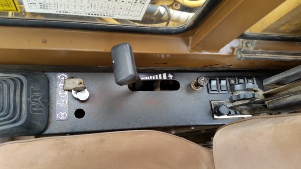 ขายด่วนรถแม็คโครCAT-E70B ซีเรียสูงชั่วโม่งทำงานน้อย รถนอกเพิ่งนำเข้ายังไม่เคยใช้งาน ในเมืองไทยเลย