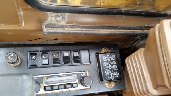 ขายด่วนรถแม็คโครCAT-E70B ซีเรียสูงชั่วโม่งทำงานน้อย รถนอกเพิ่งนำเข้ายังไม่เคยใช้งาน ในเมืองไทยเลย