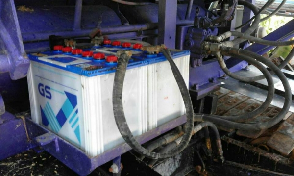 ขายรถเกี่ยวข้าว เกษตรพัฒนา เจ้าช้างน้อย เครื่องอีซูซุ190แรง เทอร์โบว์ ตู้แสตนเลส ช่วงล่าง10 สภาพเกี่ยวใช้งานทุกปี ขายรถเกี่ยวข้าว เกษตรพัฒนา เจ้าช้างน้อย เครื่องอีซูซุ190แรง เทอร์โบว์ ตู้แสตนเลส ช่วงล่าง10 สภาพเกี่ยวใช้งานทุกปี