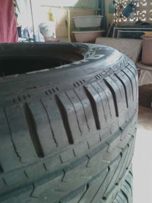 ขายยางขอบ15รวม800บาท