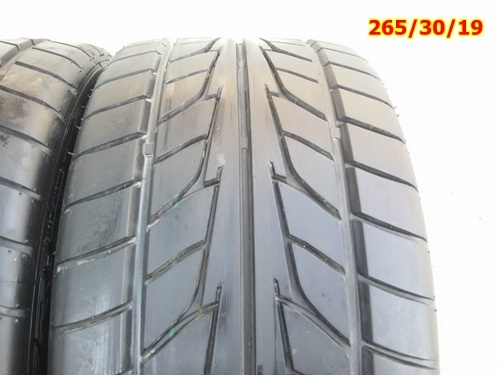 ขายยาง265/30/19-235/35/19 ปี 14 NITTO NT555  4  เส้น