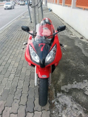 ขาย fzr400 ทะเบียนแท้ ** สภาพทุกอย่างจบ**