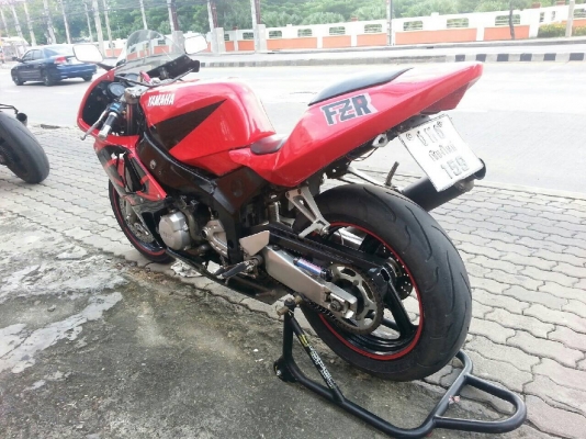ขาย fzr400 ทะเบียนแท้ ** สภาพทุกอย่างจบ**