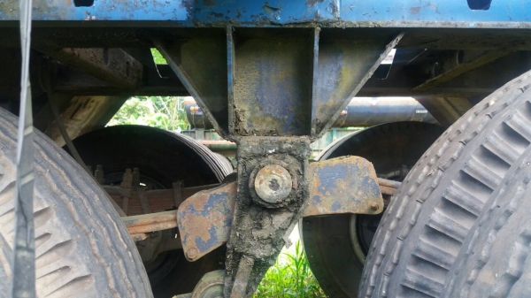 ขายหางเทรลเลอร์บรรทุกน้ำยาง 2 เพลา บรรจุ 29000 ลิตร ราคา 350000