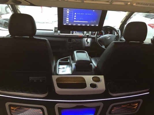 โทร087758887นางเบสท์รถตู้ท่าพระ ขายแวนทูรี่2.7เบนซินปี11เกียATสีขาว