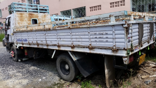 ขายรถ 6 ล้อ Hino FB4J 140 แรงม้า ราคา 570,000 บาท ขายรถ 6 ล้อ Hino FB4J 140 แรงม้า ราคา 570,000 บาท