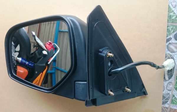 กระจองมองข้างไฟฟ้า 3 สาย  ไทรทัน Triton