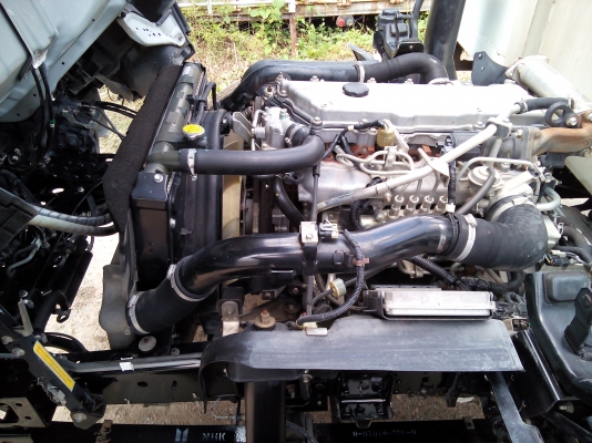 6 ล้อกลาง  *Euro.2*  ISUZU NQR75RY52E5 175 แรงม้า+คอมมอนเรว *ยาว 5.50 ม.* รถสวยเดิม+พร้อมใช้งาน * รถห้างแท้ * มีเล่มพร้อม *