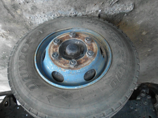 ขายรถบรรทุก6ล้อดั้ม ฮีโน่หัวเจ้าอินทรี เครื่อง HO7C พวงมาลัยพาวเวอร์ เบรคทิฟฟี่ แอร์เย็น