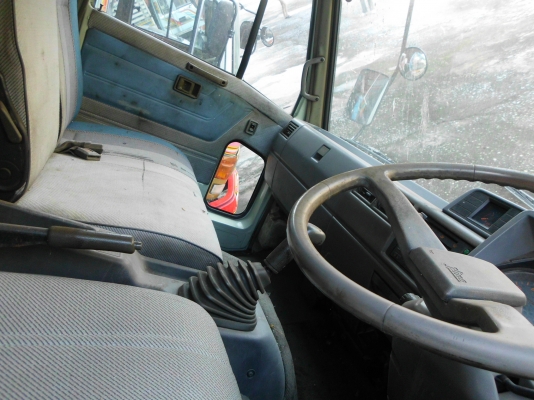 ขายรถบรรทุก6ล้อดั้ม ฮีโน่หัวเจ้าอินทรี เครื่อง HO7D พวงมาลัยพาวเวอร์ เบรคทิฟฟี่ แอร์เย็น