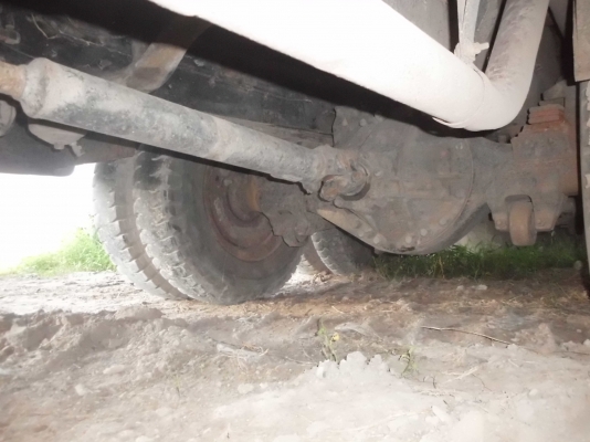 รถเทเลอร์ อิซูสุ ร็อคกี้ 175แรงม้า ยาง 900.20 พวงมาลับพาวเวอร์ เบรคทิฟฟี่ แอร์เย็น