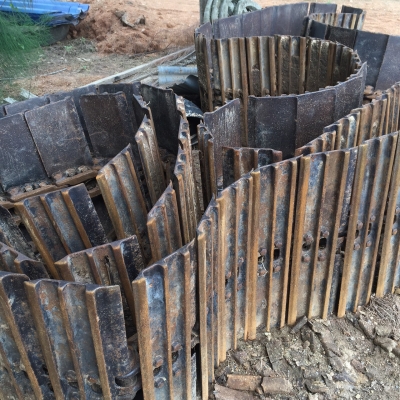 ใบแทรคแมคโค pc120 รุ่น6