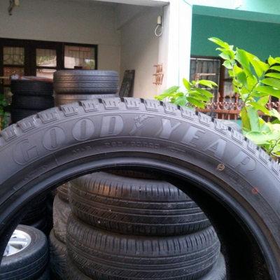 ยาง GOODYEAR 265 50 20 ปี 15 ชุดล่ะ 16,500